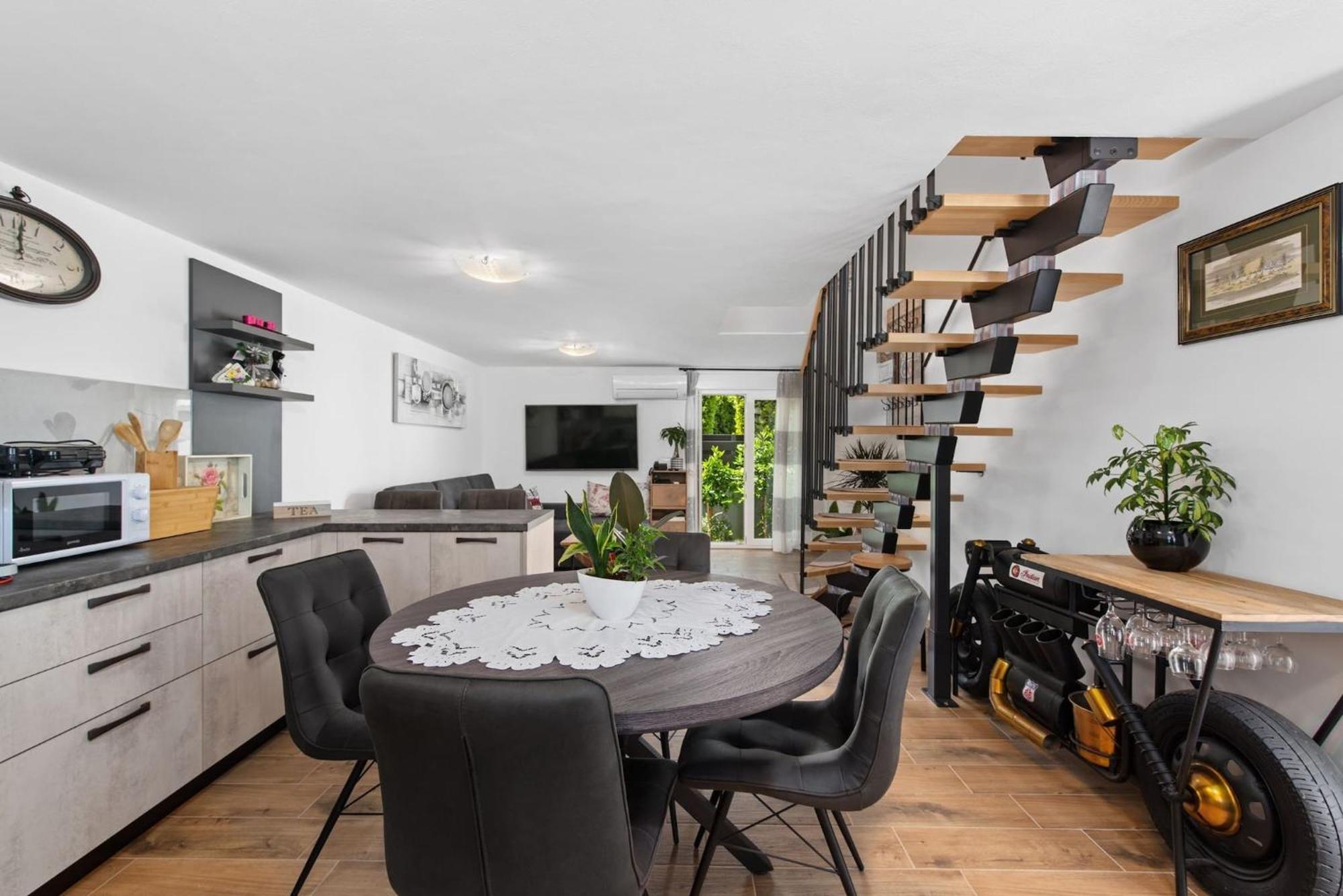Holiday Home Sea เปรมันตูรา ภายนอก รูปภาพ